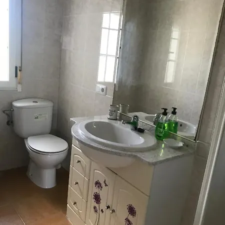 Piso Tranquilo Con Vistas Y Aparcamiento Gratuito Apartment