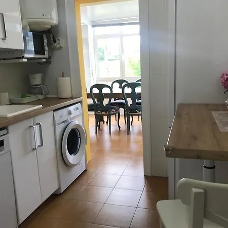 Piso Tranquilo Con Vistas Y Aparcamiento Gratuito Apartamento *